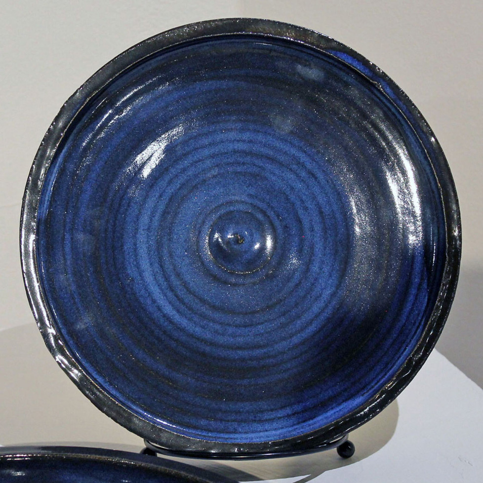 dark blue plate