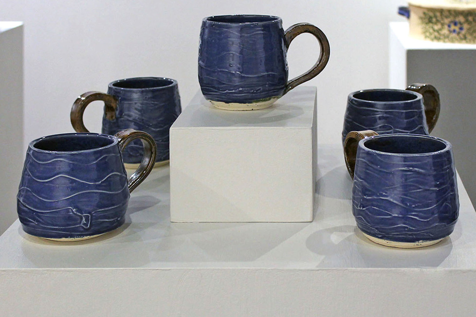 set of 6 blue mugs