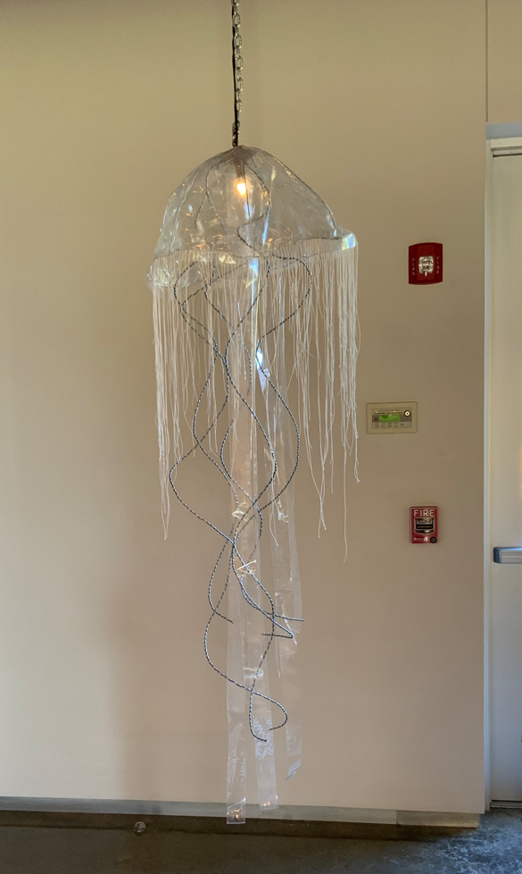 sculpture: haning jellyfish lamp