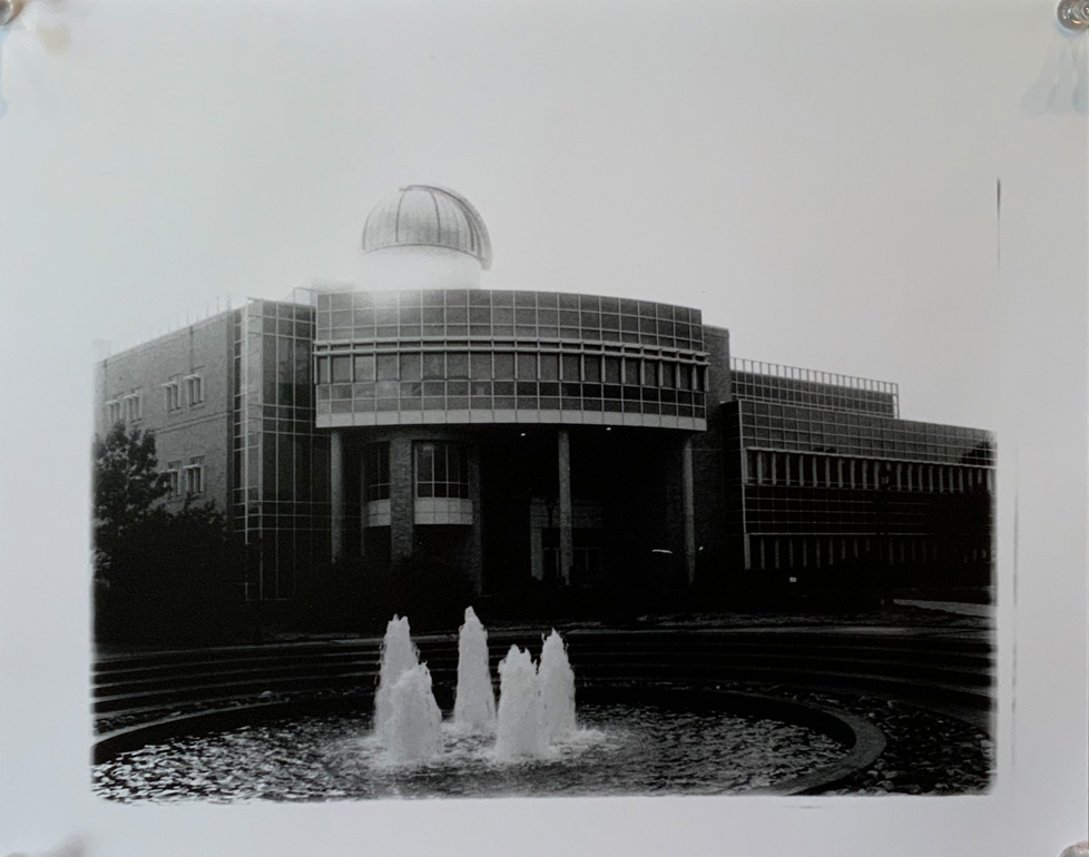 photo of fountain in front of Ida Center