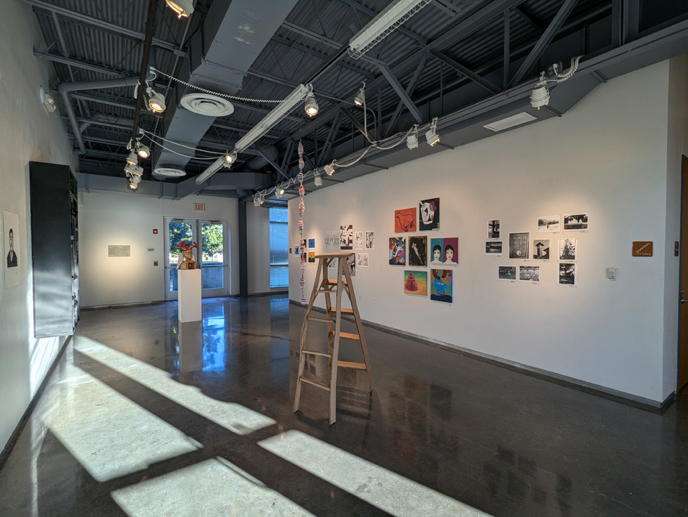 gallery view angle 2