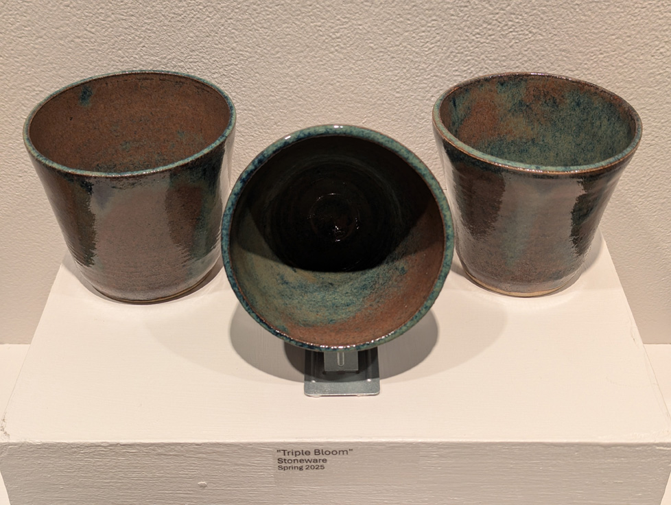 set of 3 green-brown cups