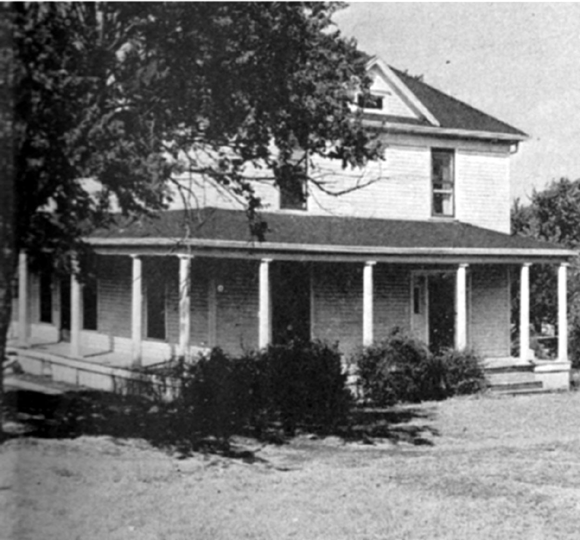 Lee House